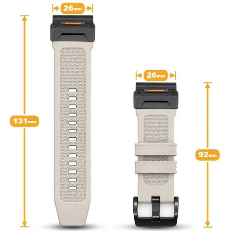 Detal zapięcia paska QuickFit 26 mm do zegarków Garmin. Solidna tradycyjna klamra w kolorze czarnym podkreśla militarny styl.